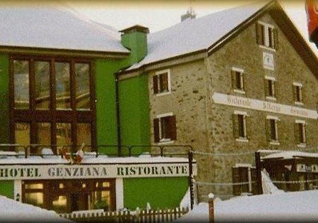 Hotel Genziana Passo Stelvio Buitenkant foto