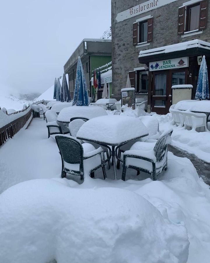 Hotel Genziana Passo Stelvio Buitenkant foto