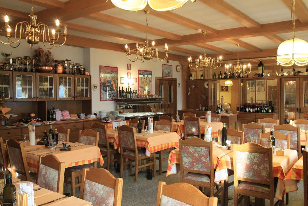 Hotel Genziana Passo Stelvio Buitenkant foto