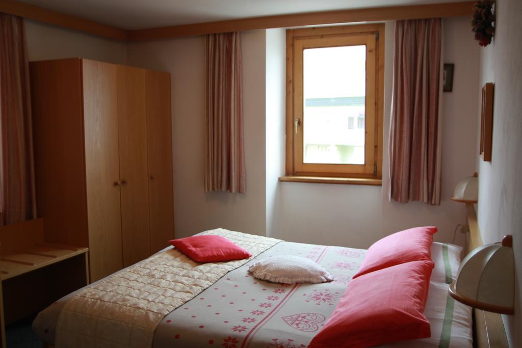 Hotel Genziana Passo Stelvio Buitenkant foto