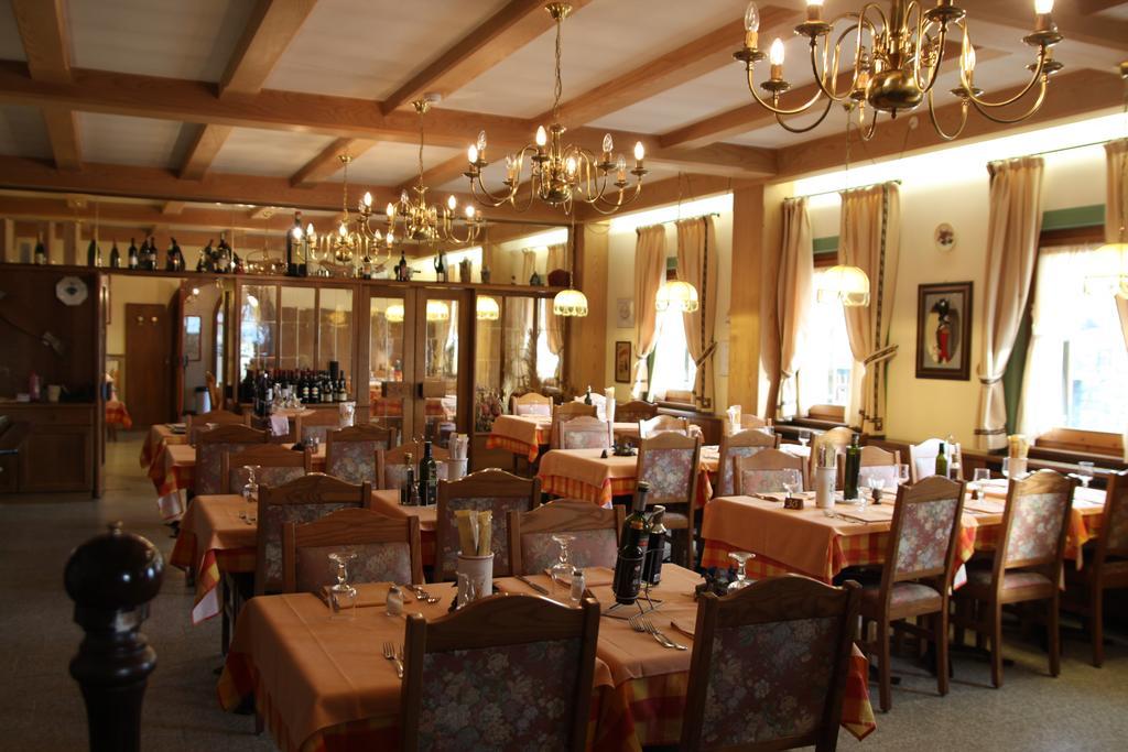 Hotel Genziana Passo Stelvio Buitenkant foto